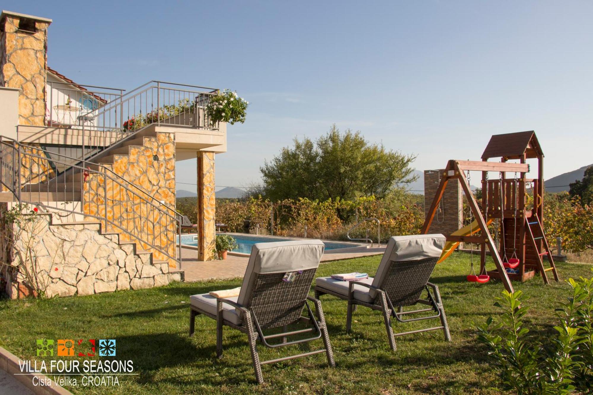 Villa Four Seasons, Heated Pool And 3 En-Suite Bathrooms Velika Čista Exterior foto