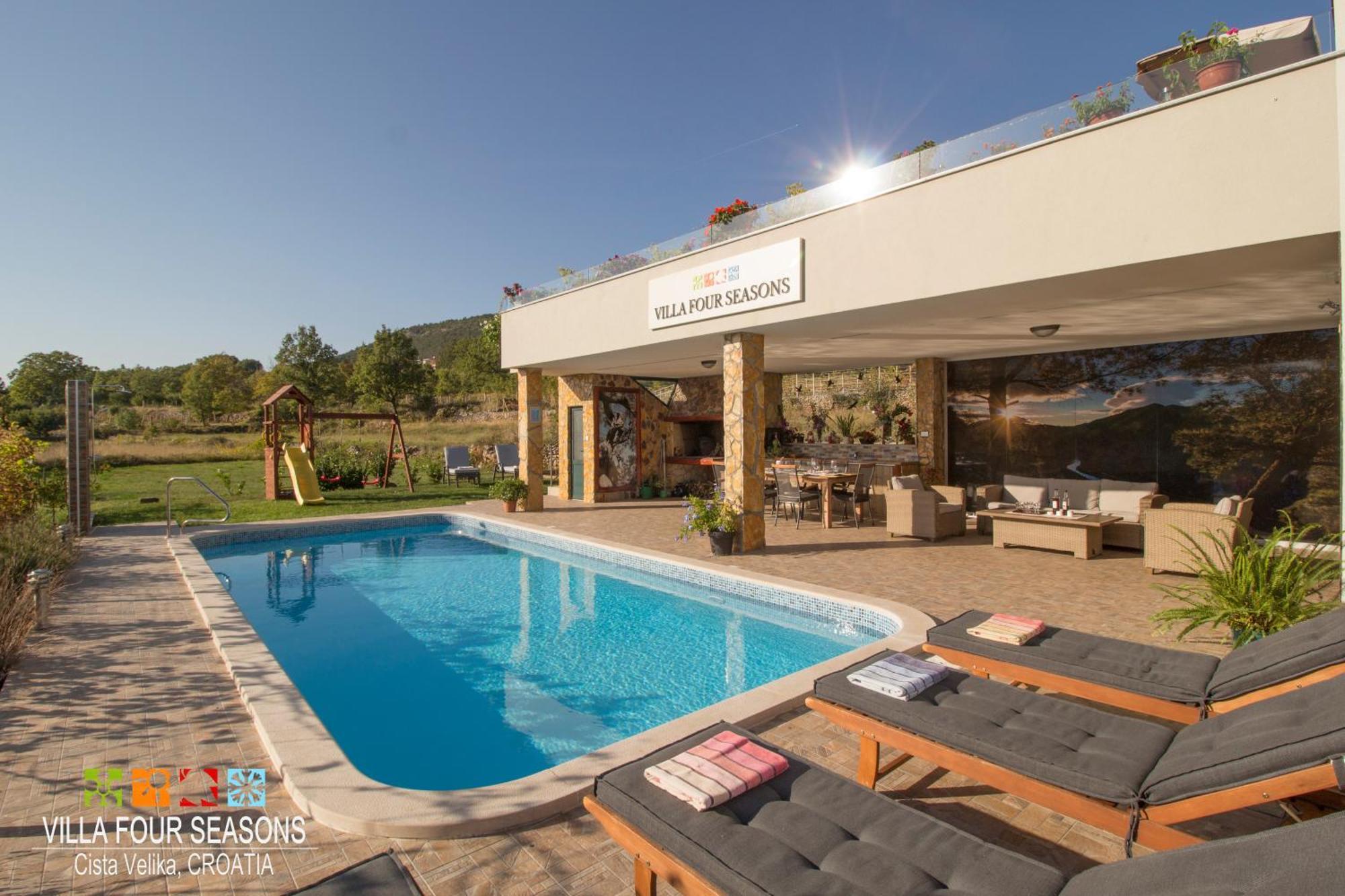 Villa Four Seasons, Heated Pool And 3 En-Suite Bathrooms Velika Čista Exterior foto